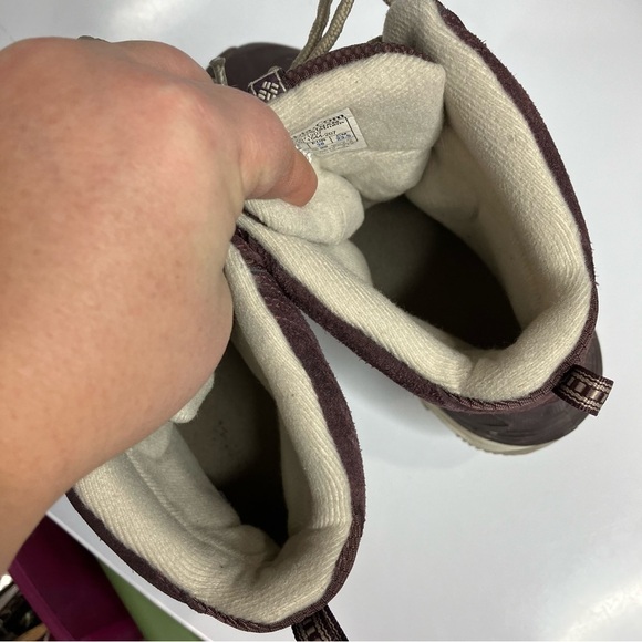 Column Bugaboot waterproof lace up boots snow boots size 6.5 - Picture 9 of 10